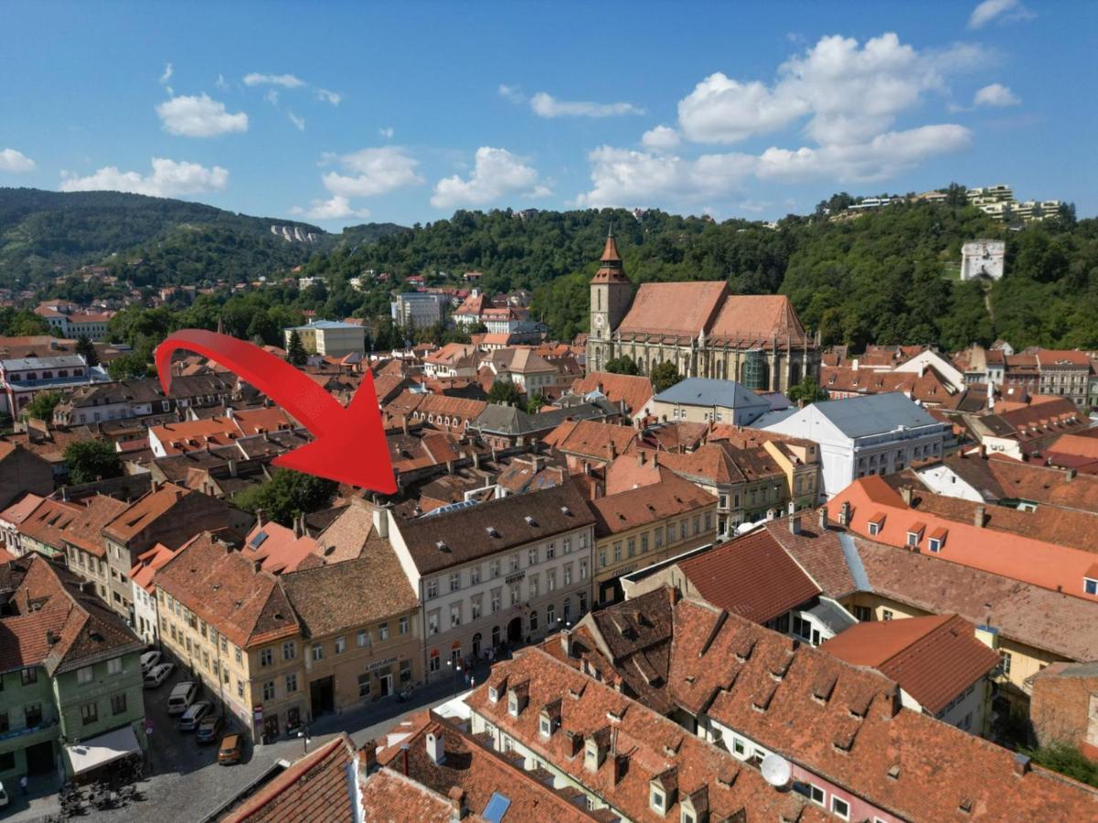 The Bear'S Den In Old City Centre Braşov Exteriör bild